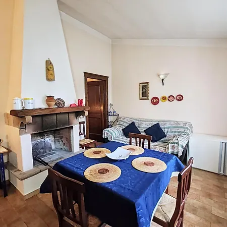 In A With Swimming Pool Giano dellʼUmbria