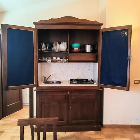 In A With Swimming Pool بيت للعطل