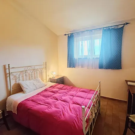 In A With Swimming Pool Сasa de vacaciones *